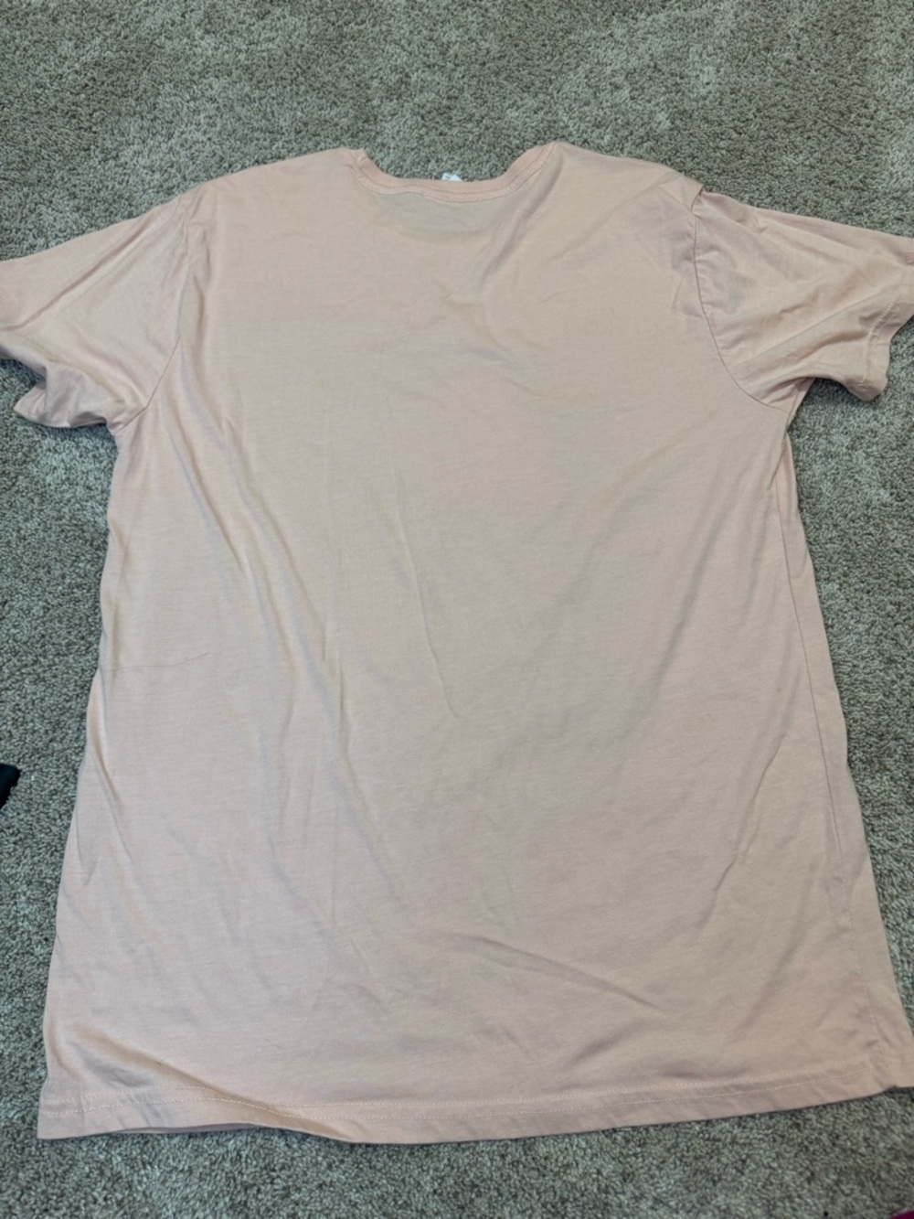 Pinkfong Mommy Shark Graphic T-Shirt - Size Large - Peach - Picture 2 of 5